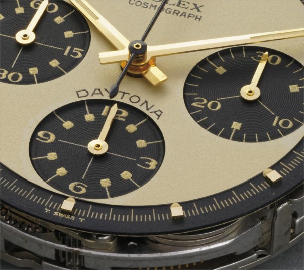 A highly attractive, beautifully preserved and rare 14K yellow gold chronograph wristwatch